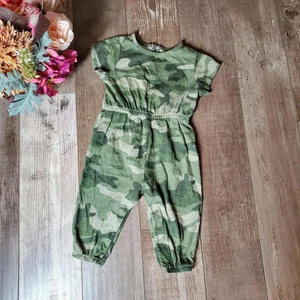 Old Navy 100% Cotton Green Camo Short Sleeve Jersey Jumpsuit for Baby Girl 6-12m